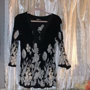 NICOLA  Floral Blouse